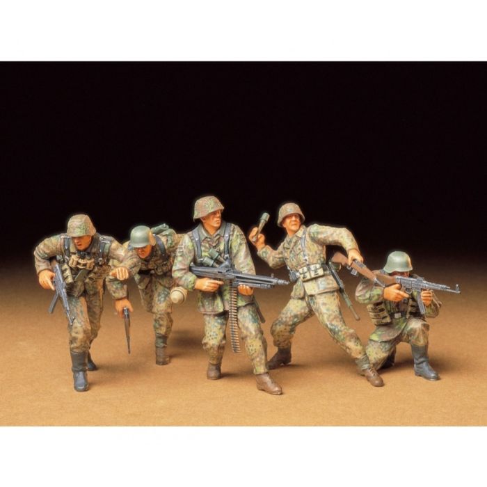 1:35 Fig-Set Ger. Front-Line Soldiers(5)
